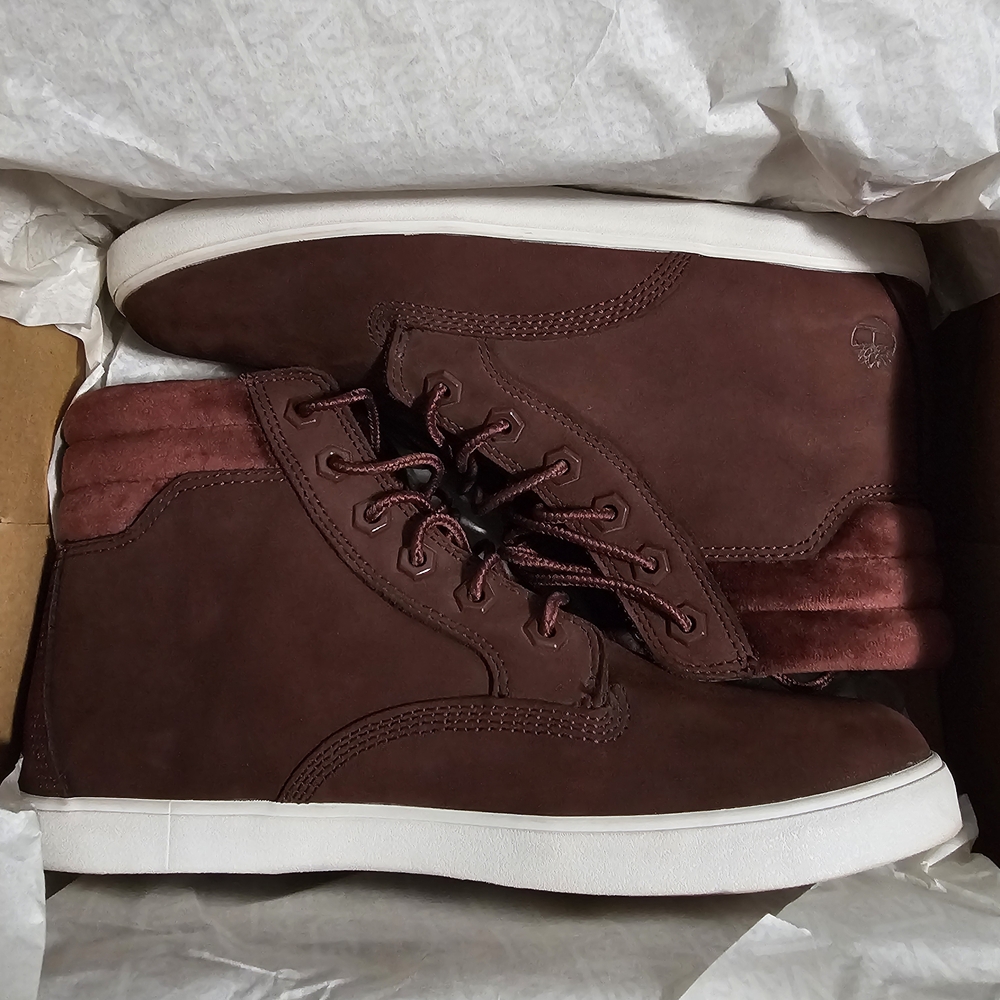 Timberland Burgandy High-Top Sneakers